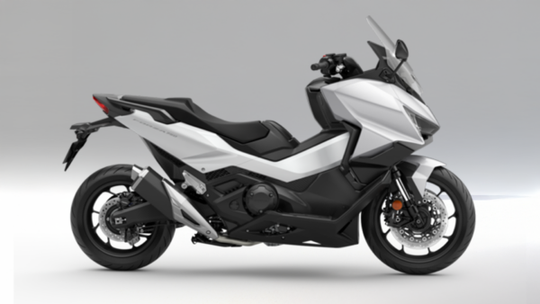 Honda Forza 750
