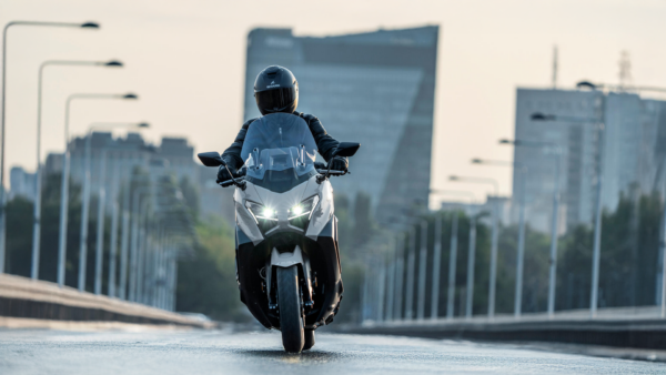 Yamaha TMAX 560