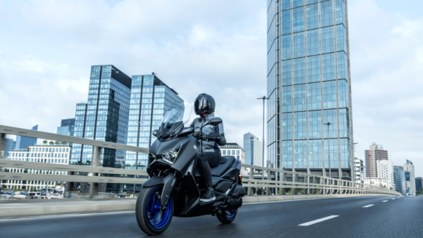 Yamaha XMAX 125